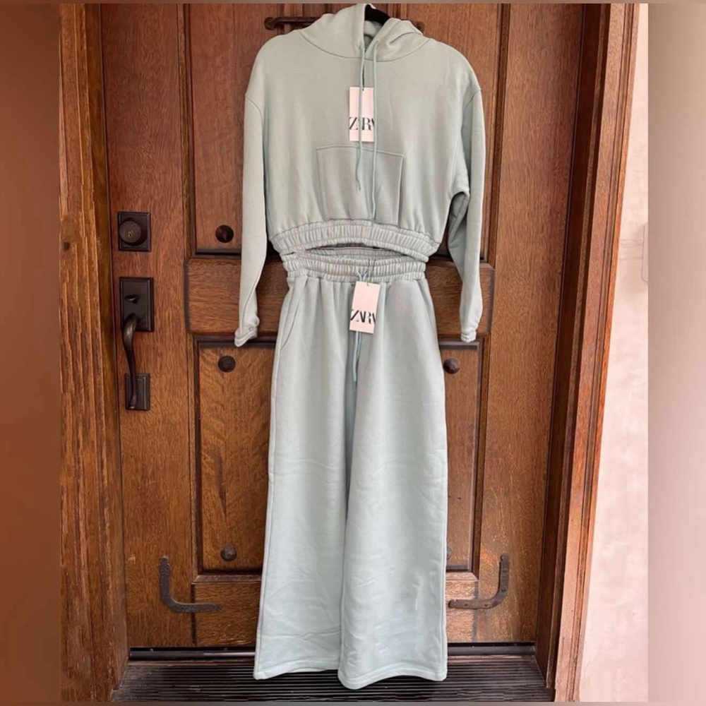 Zara long sleeve, hoodie, straight pants size XS,S